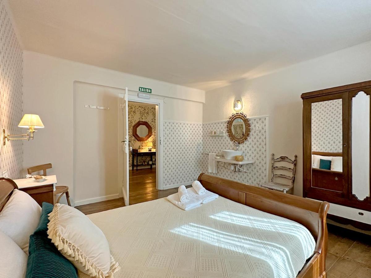 Etxeale Hotell Valcarlos Eksteriør bilde